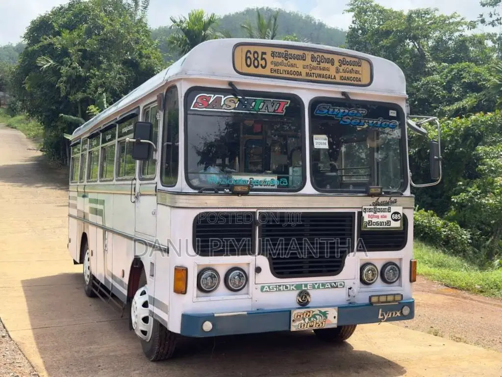 Ashok-Leyland Lynx 2012 Bus (Used)