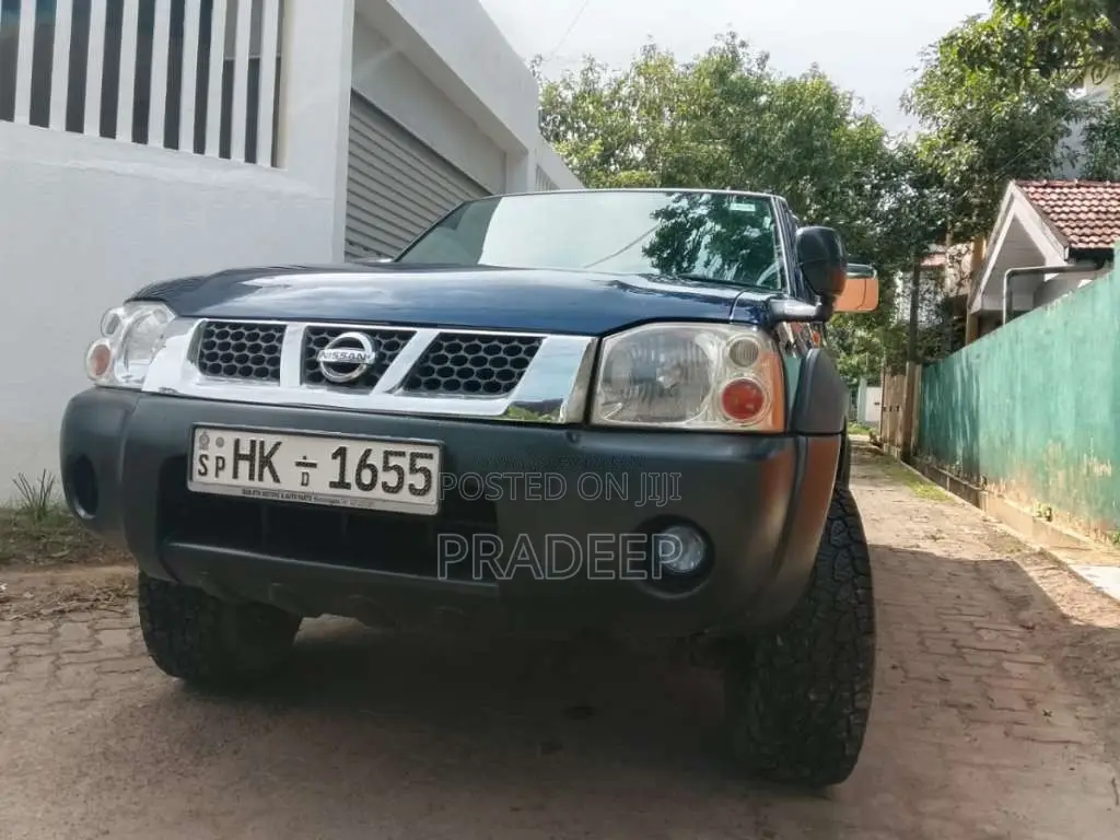 Nissan D22 2003 Pickup (Used)