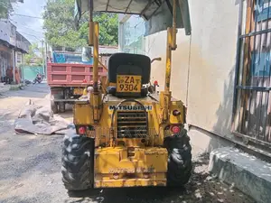 Mitsubishi WS200L 2008 Heavy-Duty (Used)