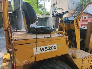 Mitsubishi WS200L 2008 Heavy-Duty (Used)
