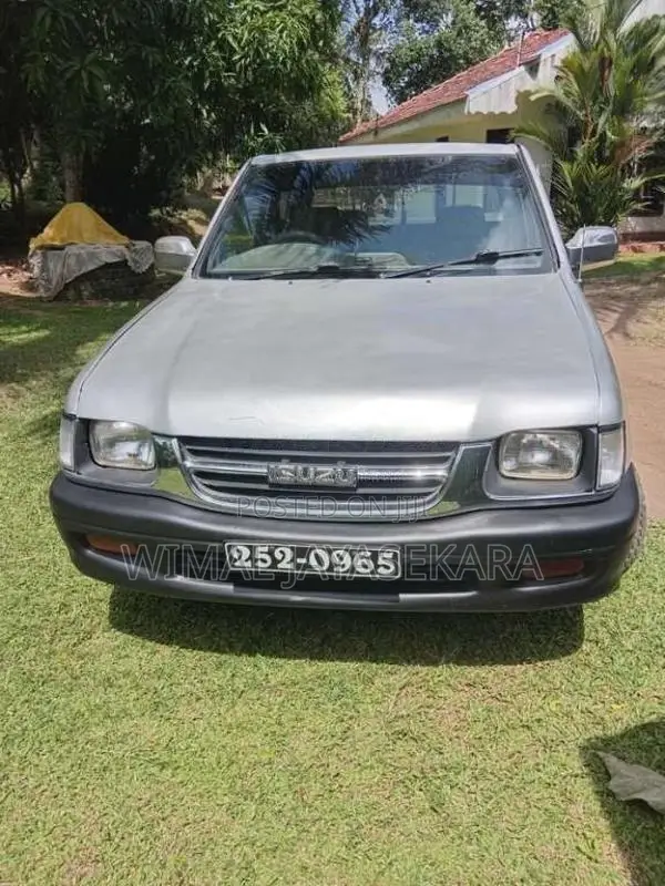 Isuzu TFR54H 1998 Pickup (Used)