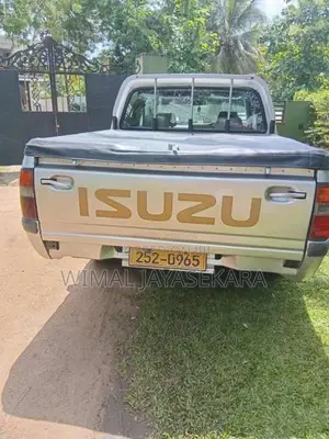Isuzu TFR54H 1998 Pickup (Used)