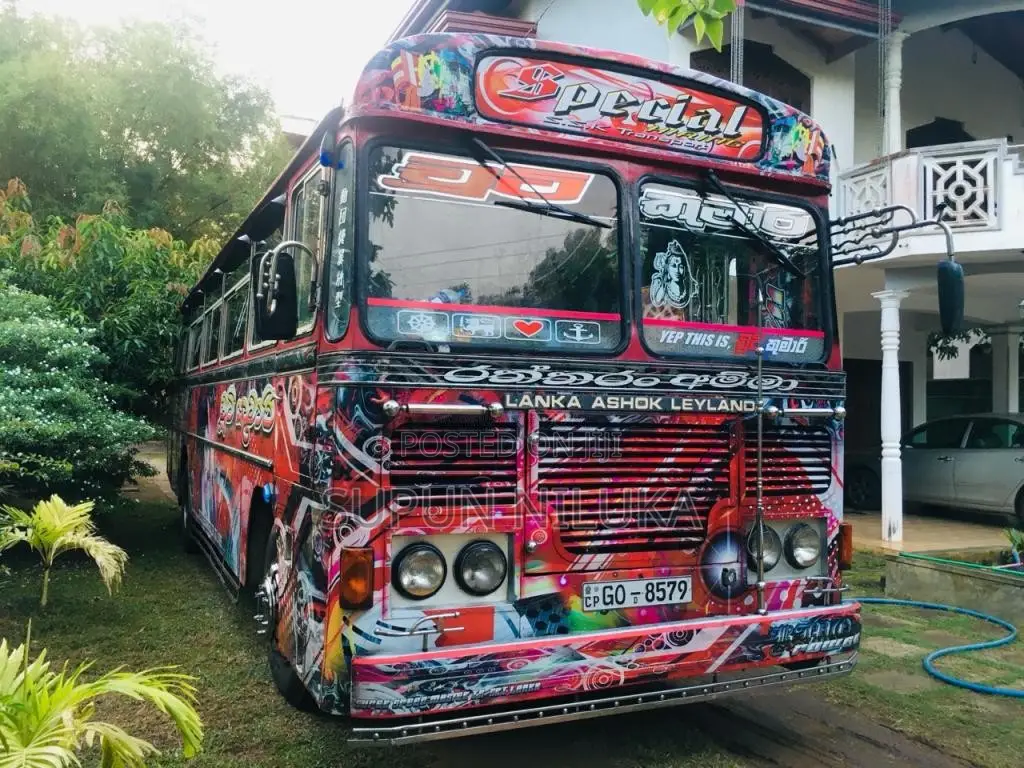 Ashok-Leyland Leyland 2002 Bus (Used)