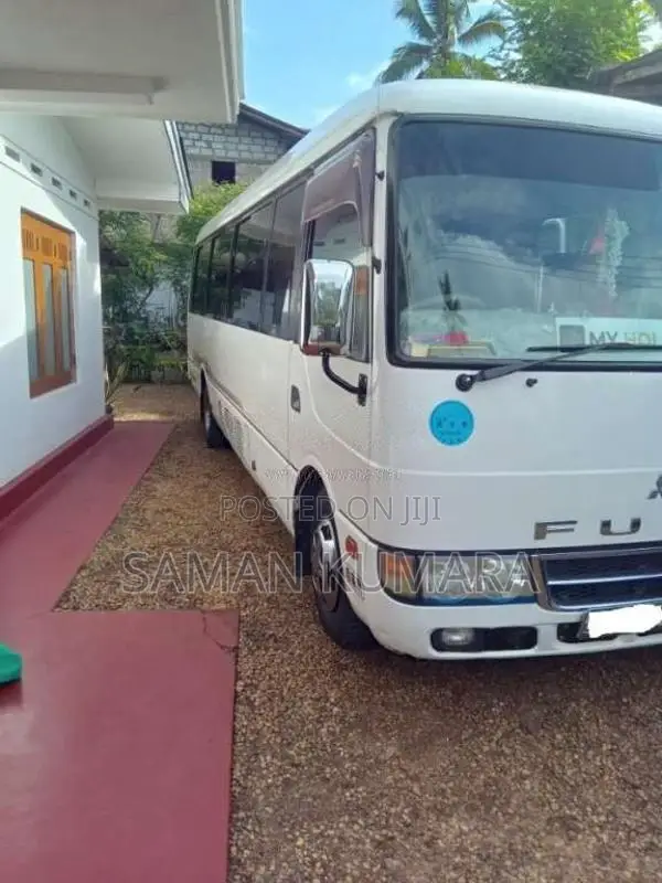 Mitsubishi Rosa 2009 Bus (Used)