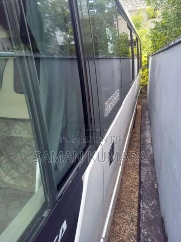 Mitsubishi Rosa 2009 Bus (Used)