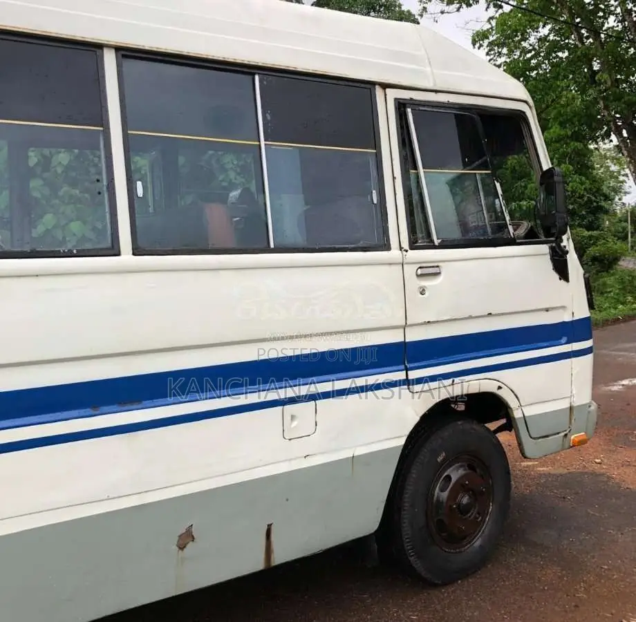 Mitsubishi Rosa 1978 Bus (Used)