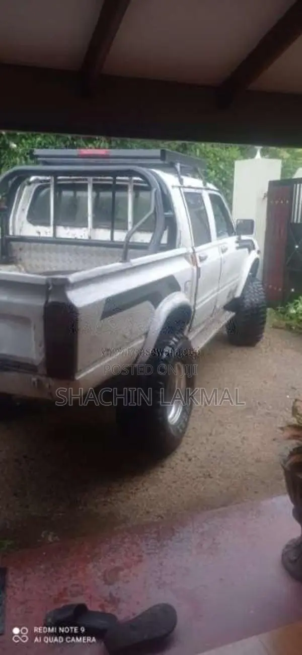 Toyota LN46 1983 Pickup (Used)