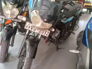 Bajaj Discover 100 2010 Bus (Used)
