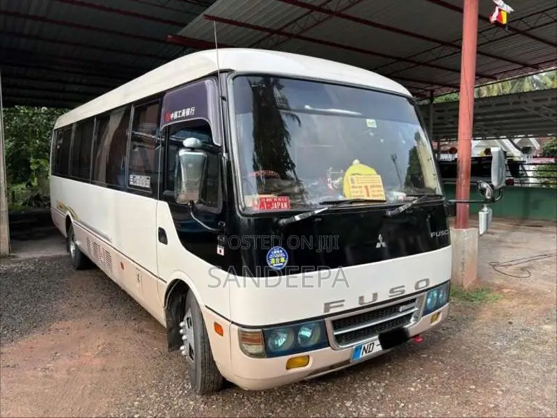 Mitsubishi Rosa 2006 Bus (Used)