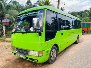 Mitsubishi Fuso 2010 Bus (Used)