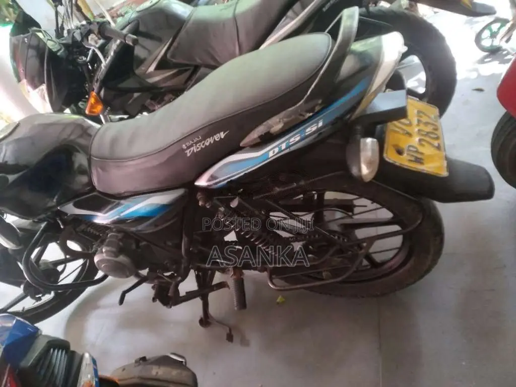 Bajaj Discover 100 2010 Bus (Used)
