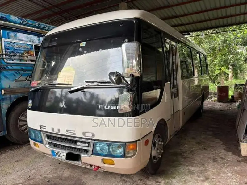 Mitsubishi Rosa 2006 Bus (Used)