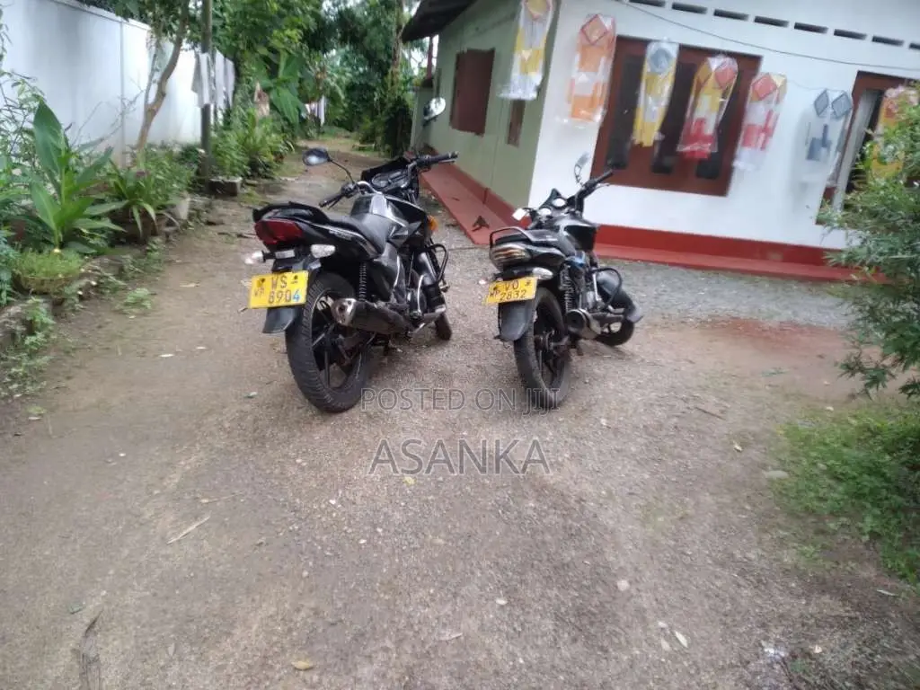 Bajaj Discover 100 2010 Bus (Used)