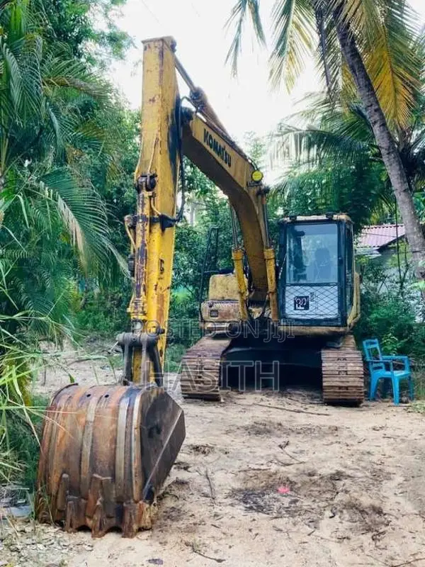 Komatsu PC 130-6k 2002 Heavy-Duty (Used)