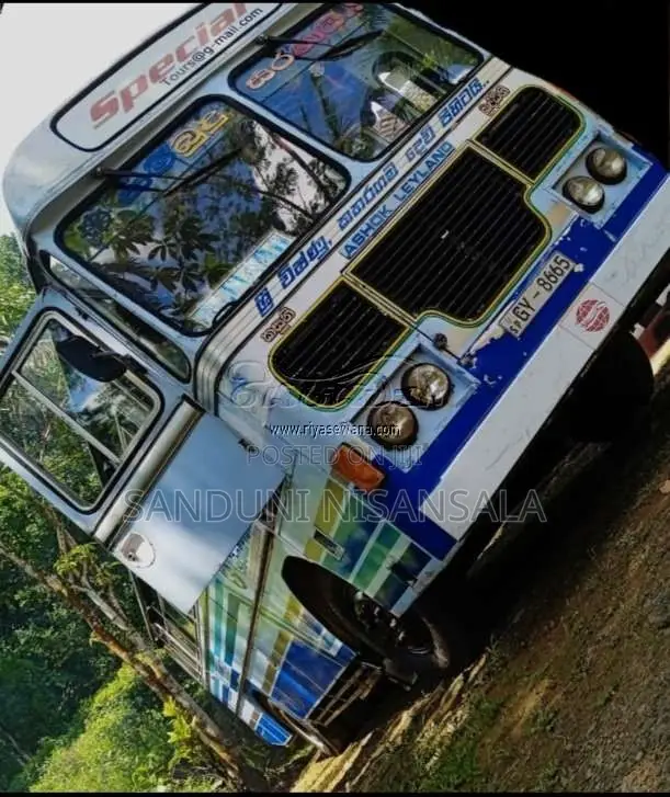 Ashok-Leyland Ruby 2003 Bus (Used)
