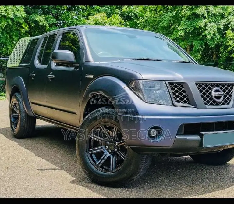 Nissan Navara 2007 Pickup (Used)