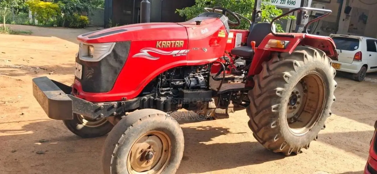 John-Deere John-Deere 2019 Tractor (Used)