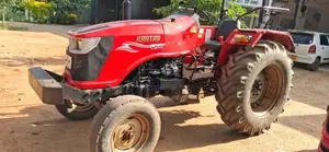 John-Deere John-Deere 2019 Tractor (Used)