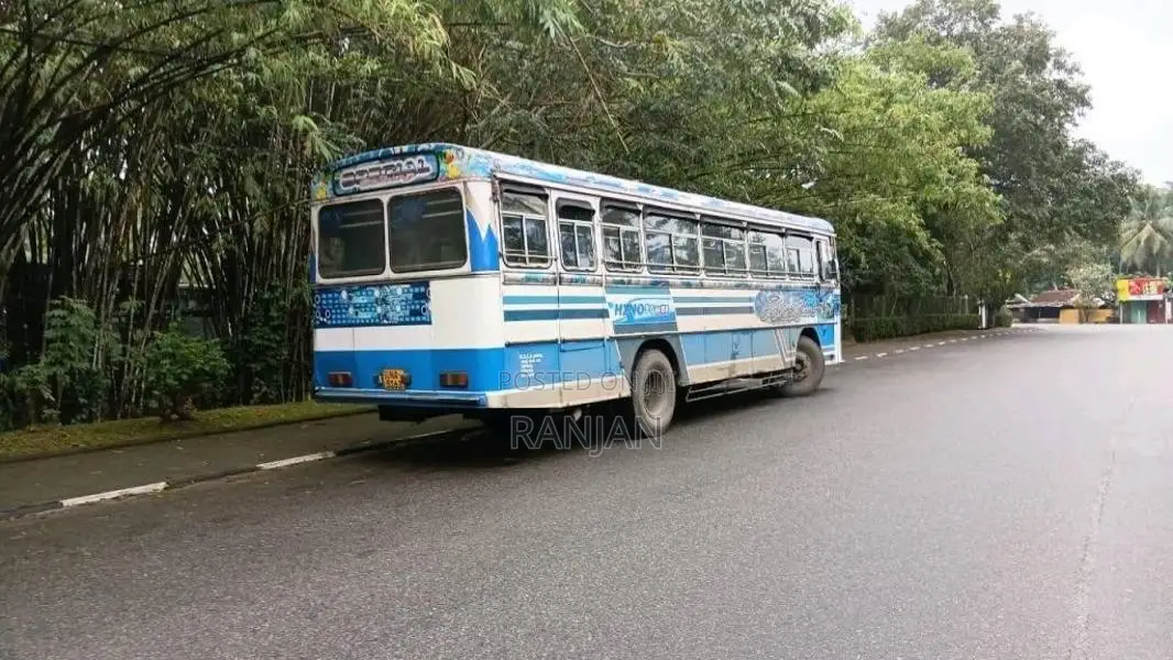 Ashok-Leyland Leyland 2007 Bus (Used)