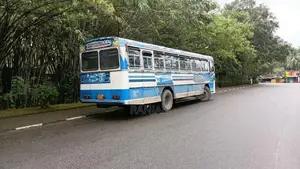 Ashok-Leyland Leyland 2007 Bus (Used)