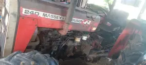 Massey-Ferguson Mf240 2008 Tractor (Used)