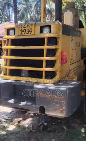 Komatsu WA180-3 2006 Heavy-Duty (Used)