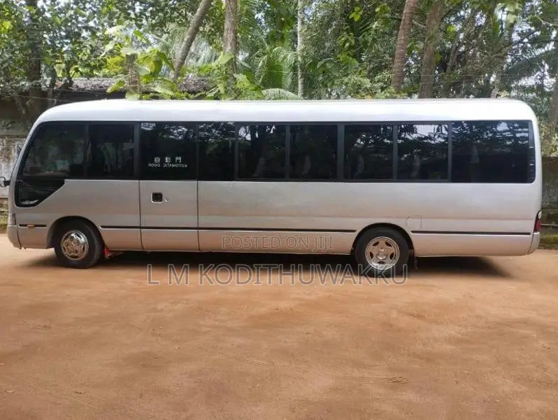 Toyota Coaster 2006 Bus (Used)
