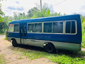 Mitsubishi Baby Rosa 1990 Bus (Used)