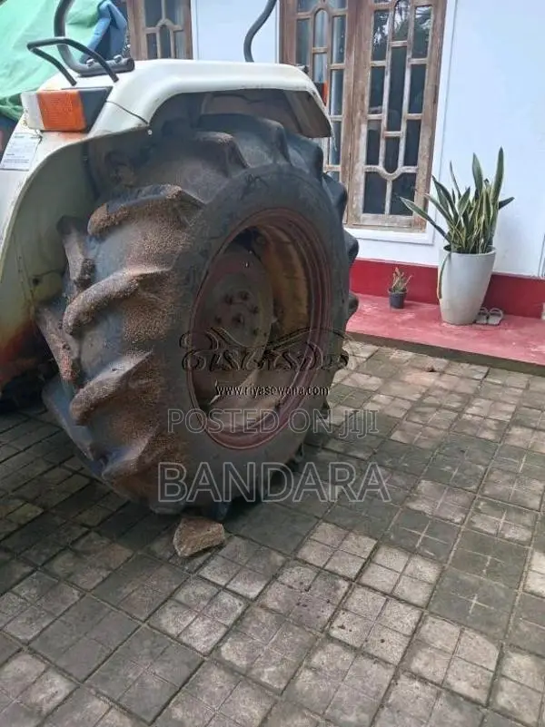 New-Holland 4WD 3230 2021 Tractor (Used)