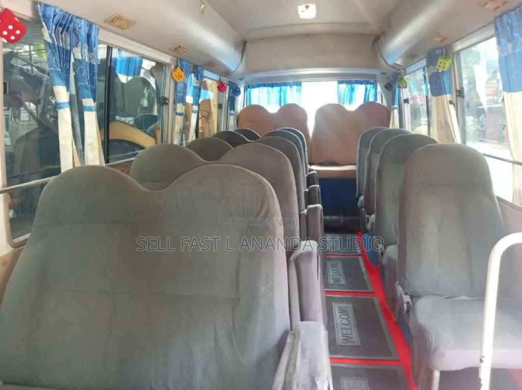 Mitsubishi Rosa 2006 Bus (Used)