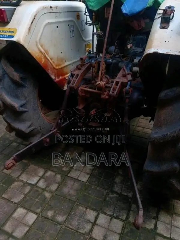New-Holland 4WD 3230 2021 Tractor (Used)