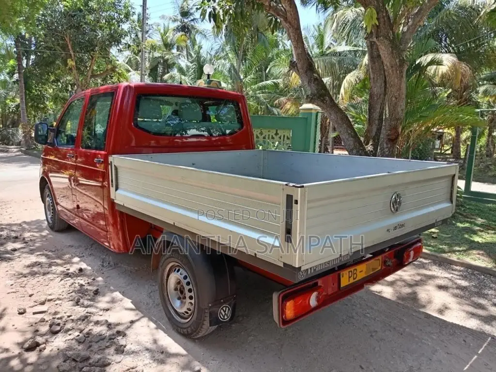 Toyota Dyna 2007 Crew Cab (Used)