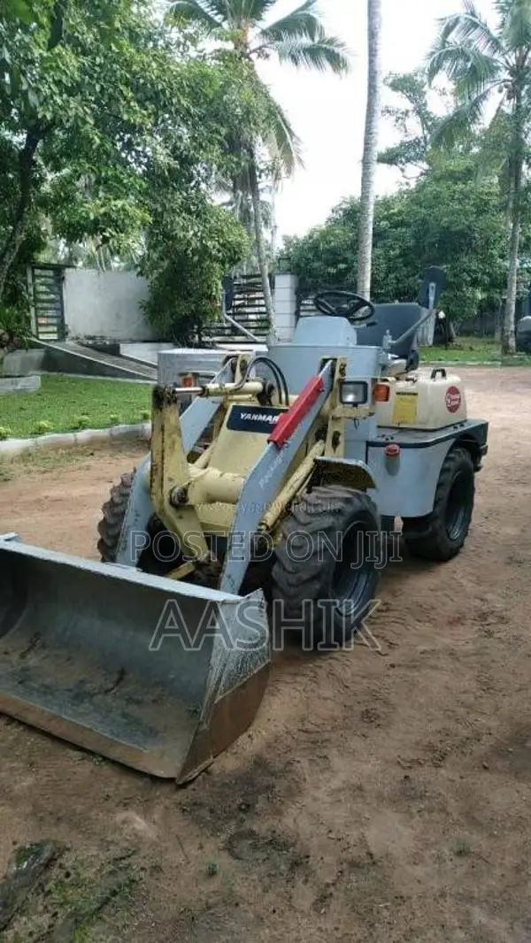 Yanmar Yanmar 2017 Heavy-Duty (Used)