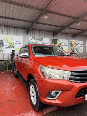 Toyota Hilux 2016 Pickup (Used)