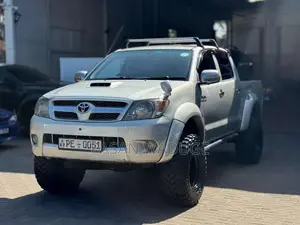 Toyota Hilux 2008 Pickup (Used)