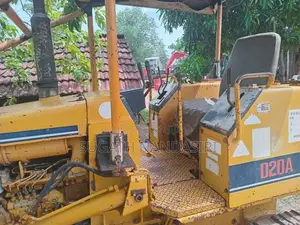 Komatsu D20A6 2005 Heavy-Duty (Used)