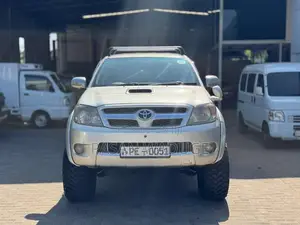 Toyota Hilux 2008 Pickup (Used)