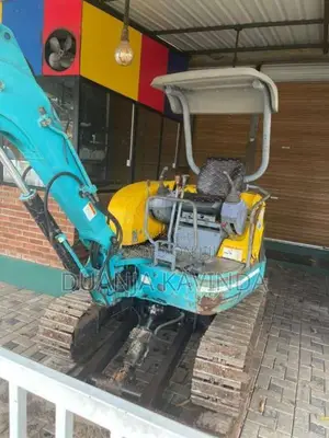 Yanmar 30 2020 Heavy-Duty (Used)