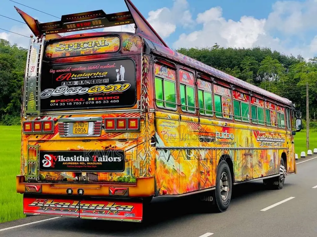 Ashok-Leyland Leyland 2010 Bus (Used)