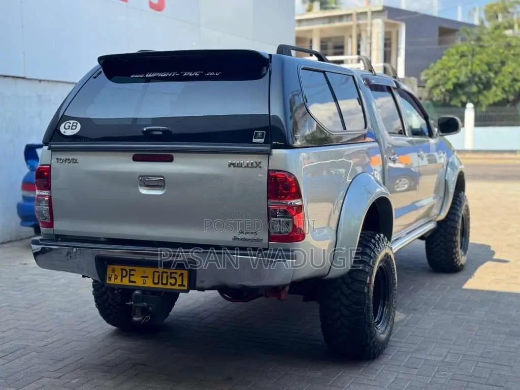 Toyota Hilux 2008 Pickup (Used)