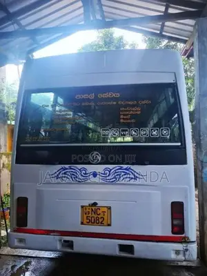 Ashok-Leyland Leyland 2015 Bus (Used)