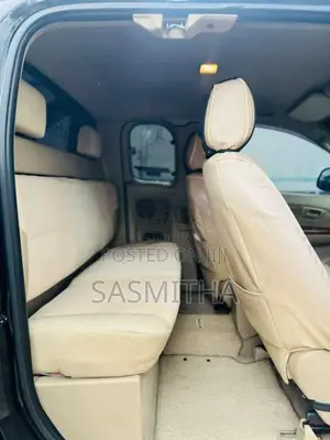 Toyota Hilux Smart 2010 Pickup (Used)