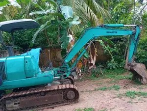 Komatsu 257 2012 Heavy-Duty (Used)