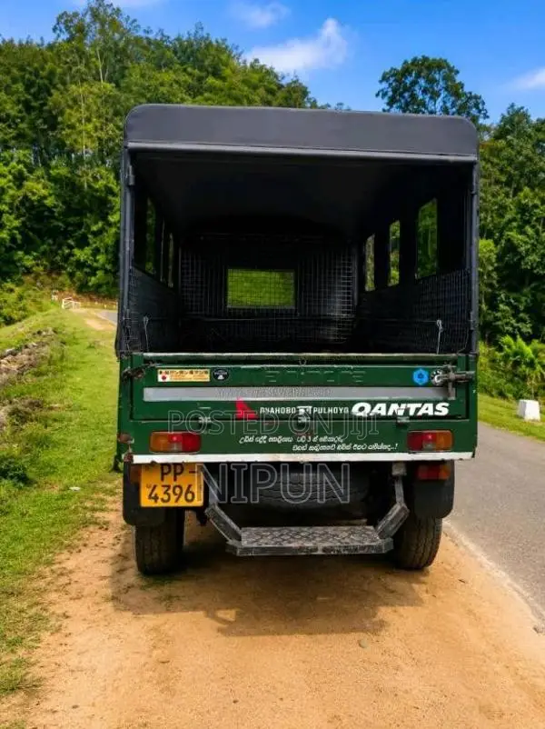 Mahindra Bolero Maxi Truck 2010 Pickup (Used)