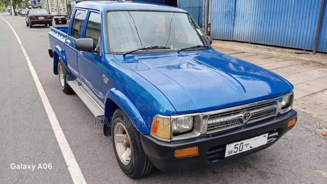 Toyota LN40 1982 Pickup (Used)