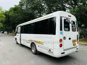 Mitsubishi Rosa 2013 Bus (Used)