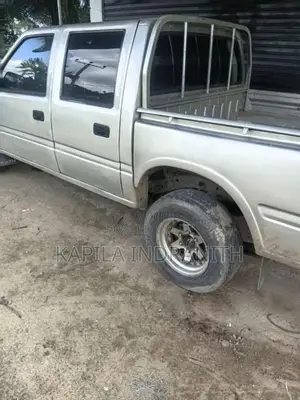 Isuzu Double Cab 1997 Pickup (Used)