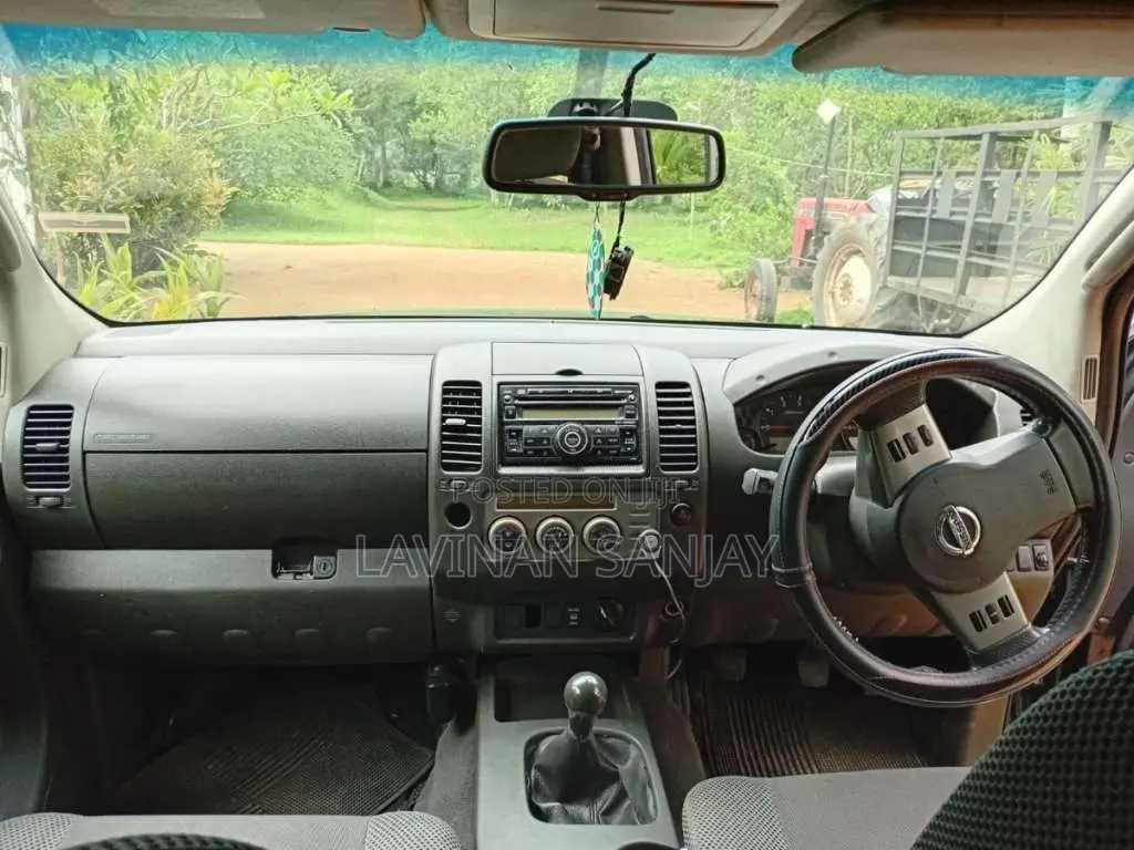 Nissan Navara 2007 Pickup (Used)