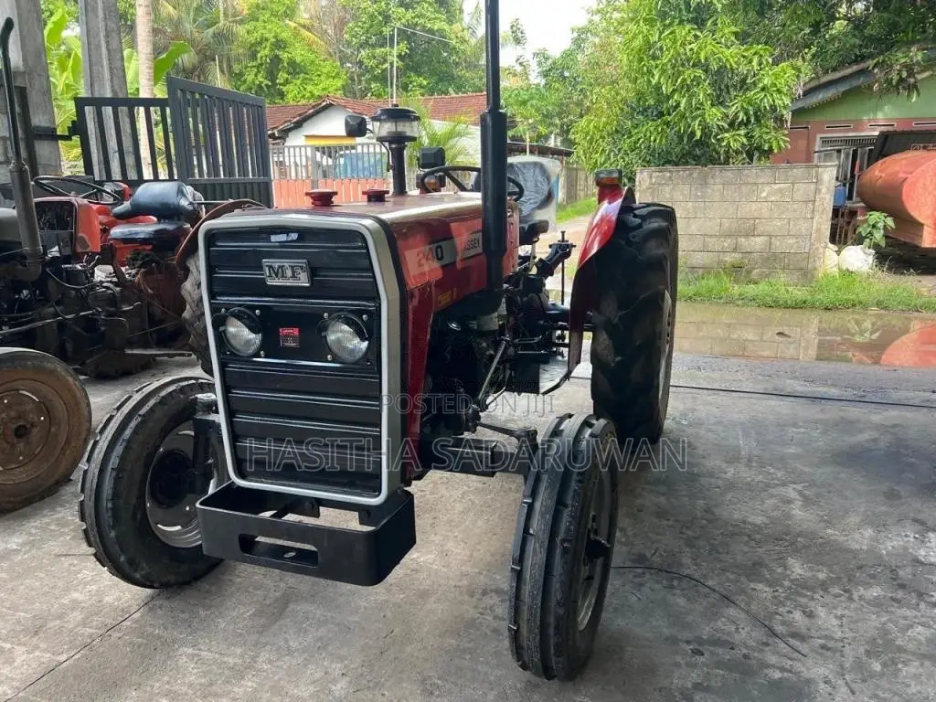 Massey-Ferguson 240 1980 Tractor (Used)