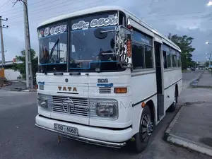 Tata 909 2001 Bus (Used)
